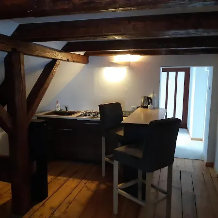 Hétvégi ház Pod Debem