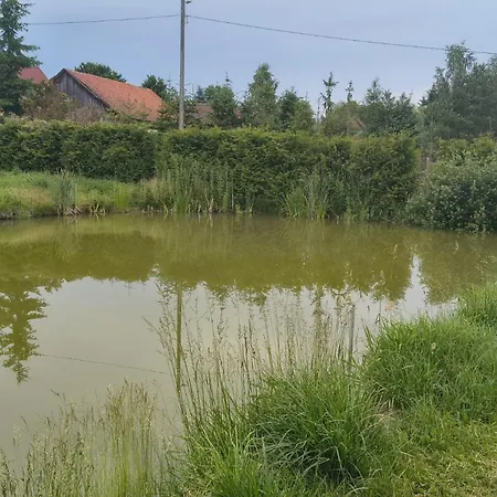 Pod Debem Hétvégi ház *